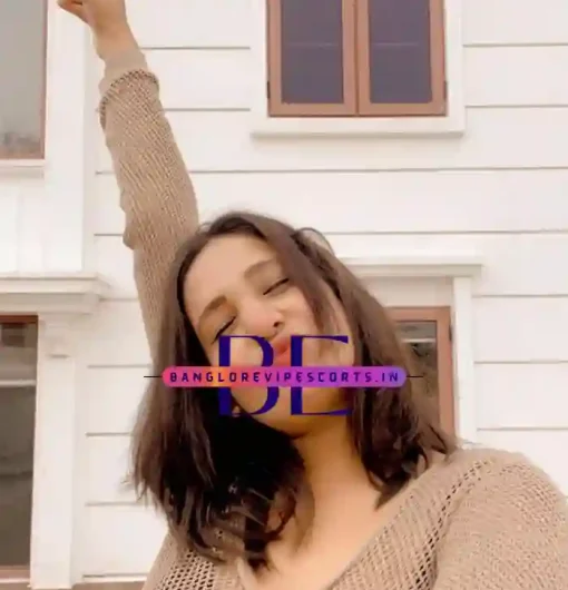 Images of a Working Lady